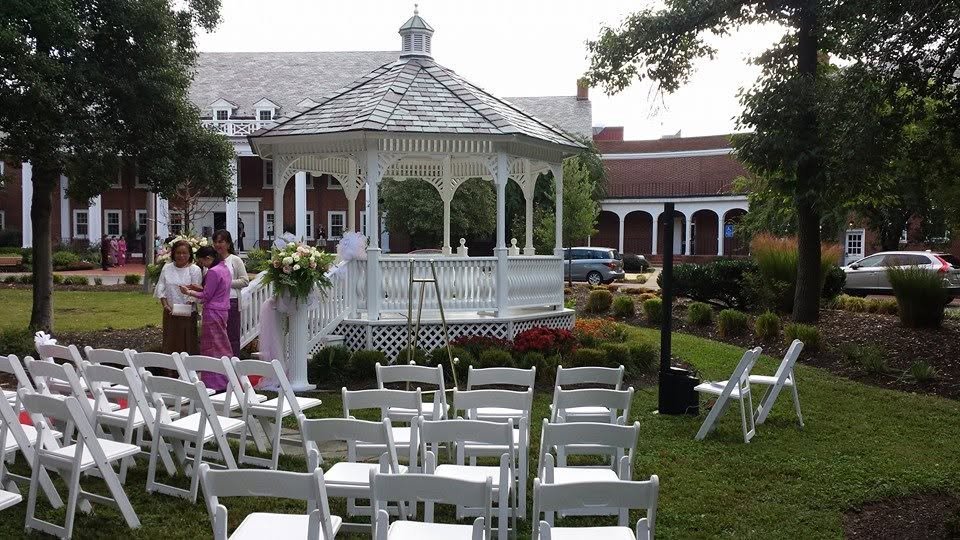 Priya and Daniel's wedding at Mount Vernon Inn Gardens